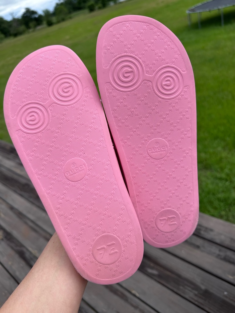 Gucci Bubblegum Pink GG Embossed Slide Sandals - Picture 4 of 6